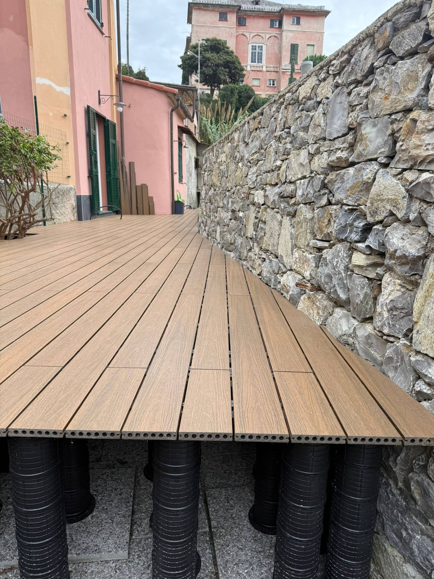 pavimentazione da esterno per arredo giardino a genova balbo outdoor
