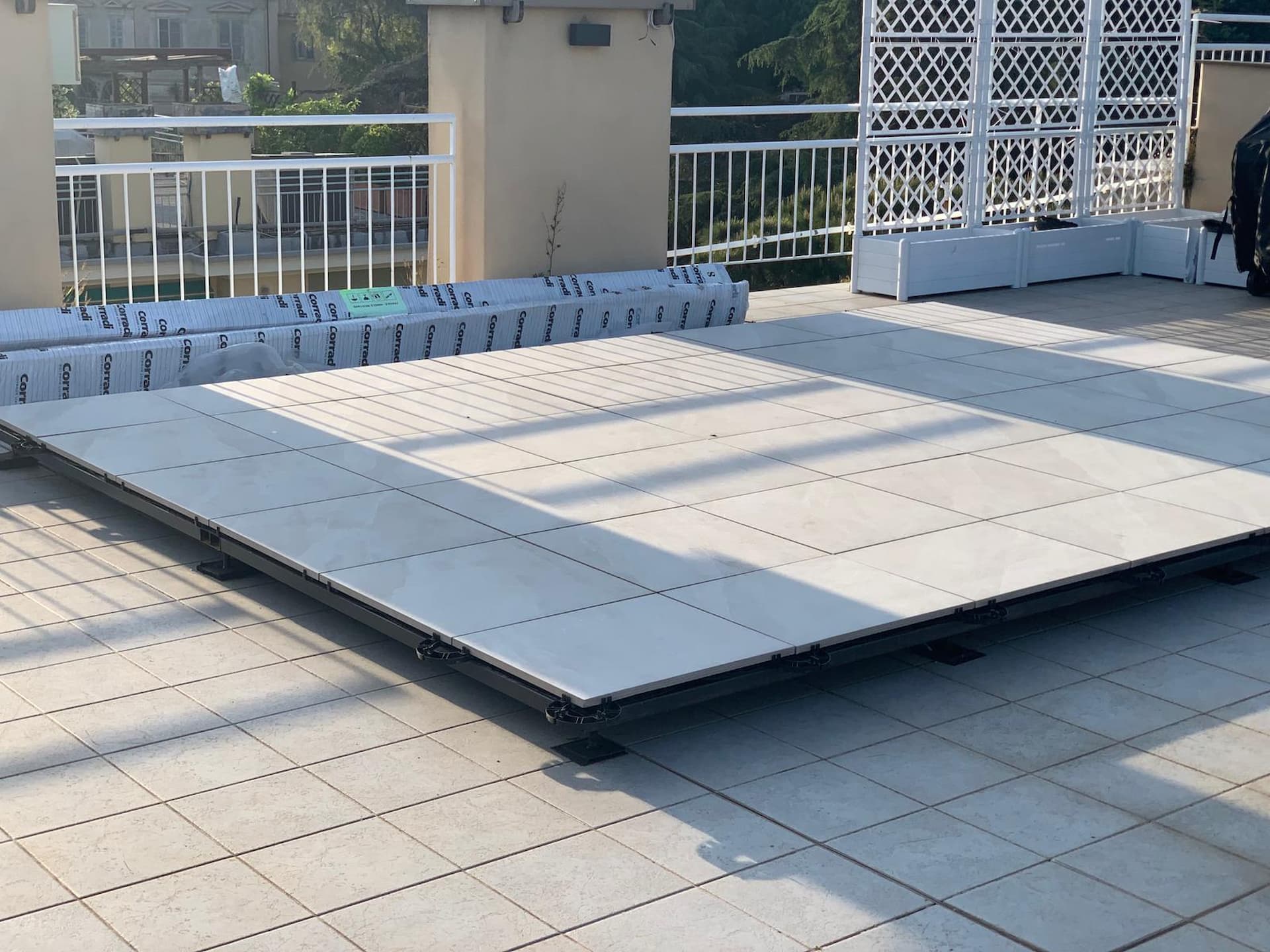 Consegna e montaggio servizi oudoor a genova balbo outdoor
